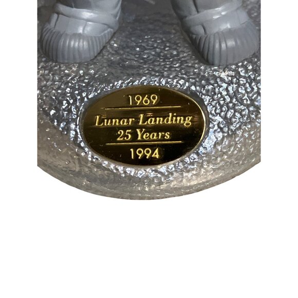 Astronaut Lunar Landing 25th Anniversary Lighted Figurine 1969-1994 - Picture 4 of 15